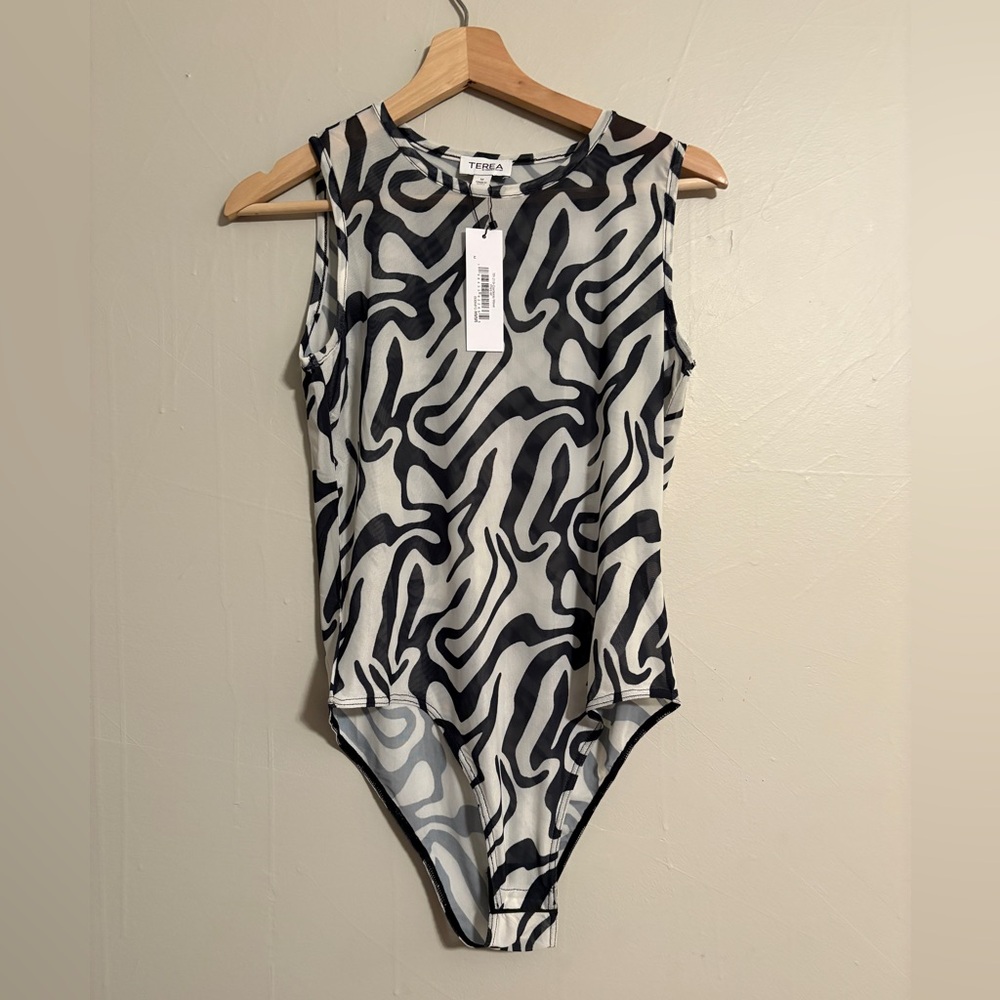 Terez Monochrome Swirl Mesh Top